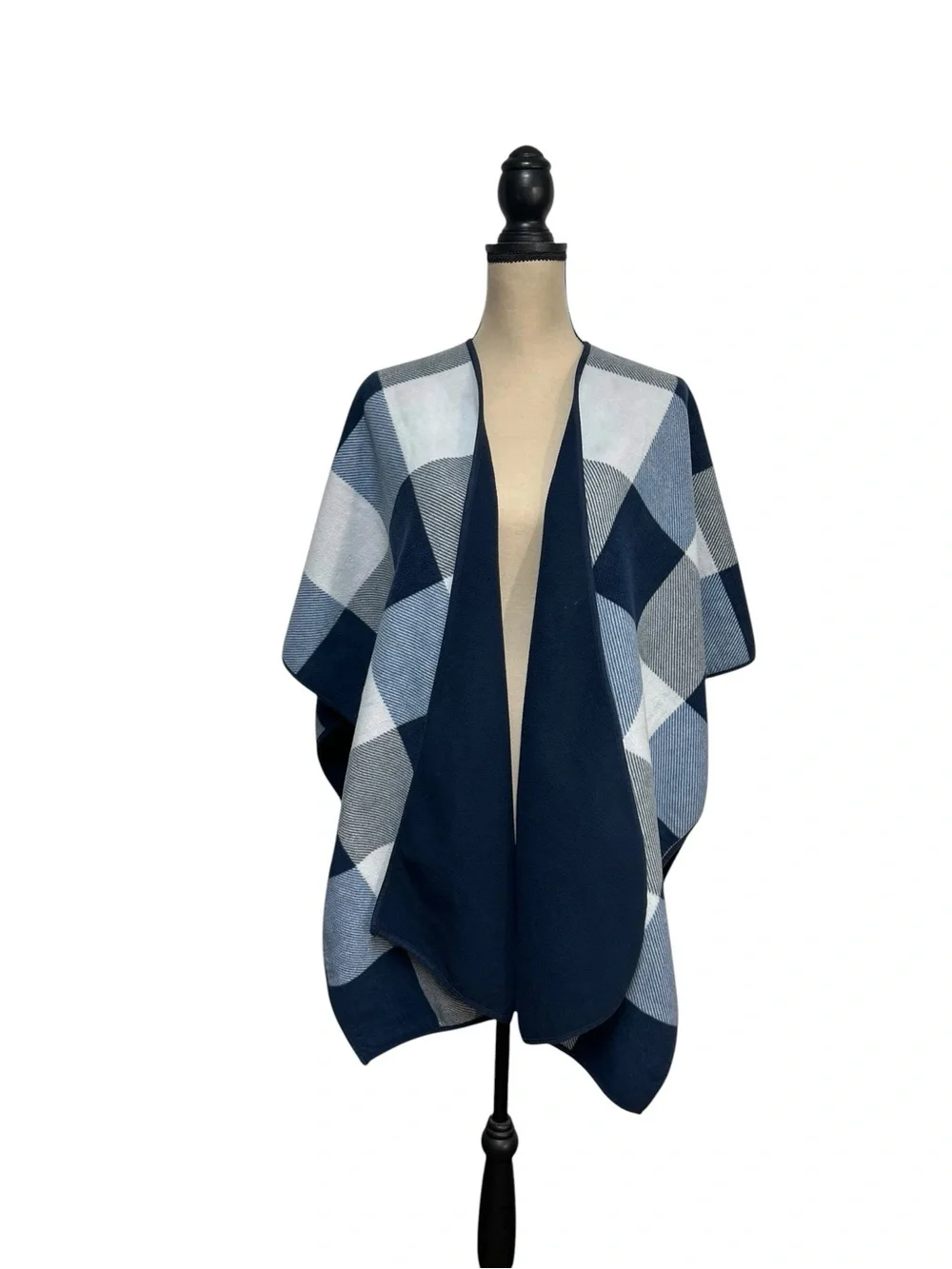 Woolrich Reversible Navy White Buffalo Plaid Poncho Wrap Size One Size
